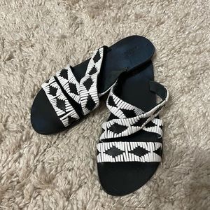Urban Outfitters Criss Cross Slide Sandal